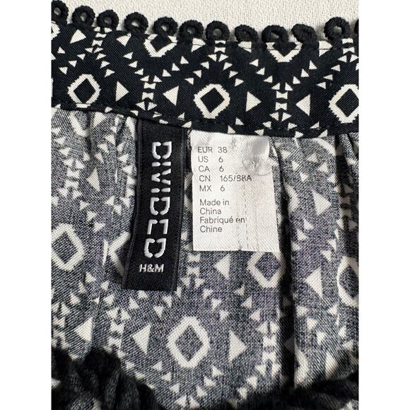 H&M Black and White Bohemian Style Dress Size 6 Elastic Waistband 3/4 Sleeve - Picture 6 of 7